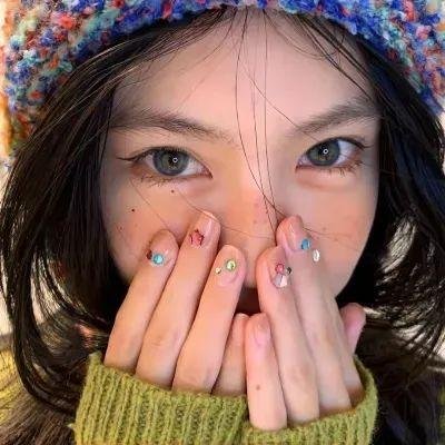 特征：无